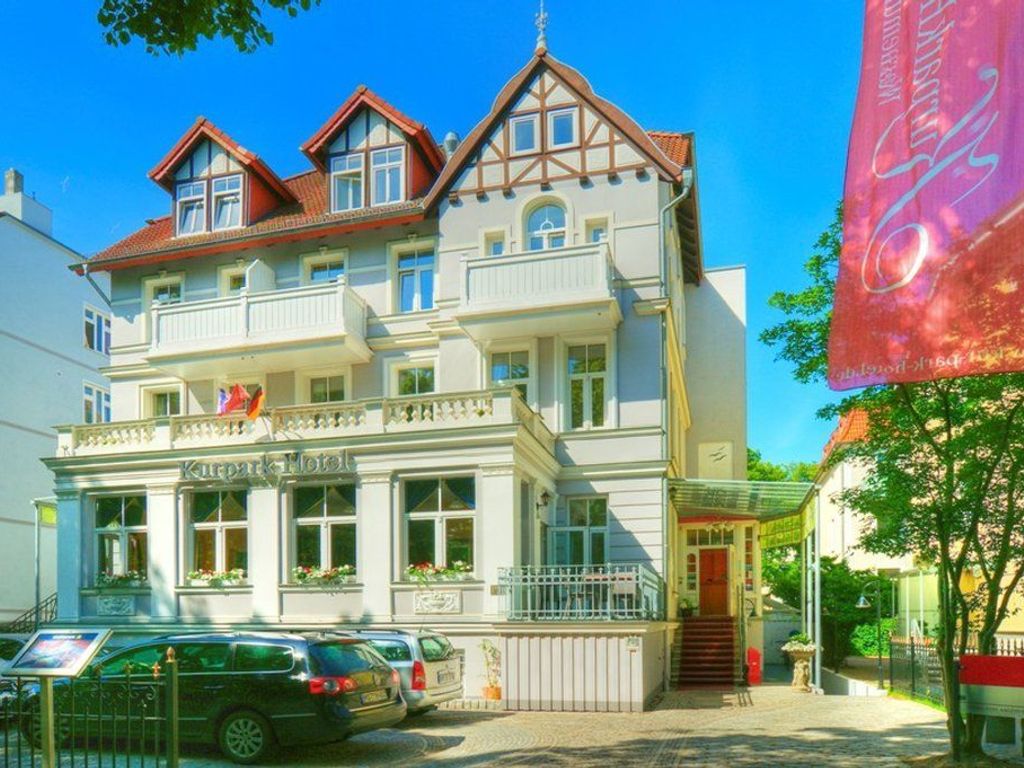 KurparkHotel