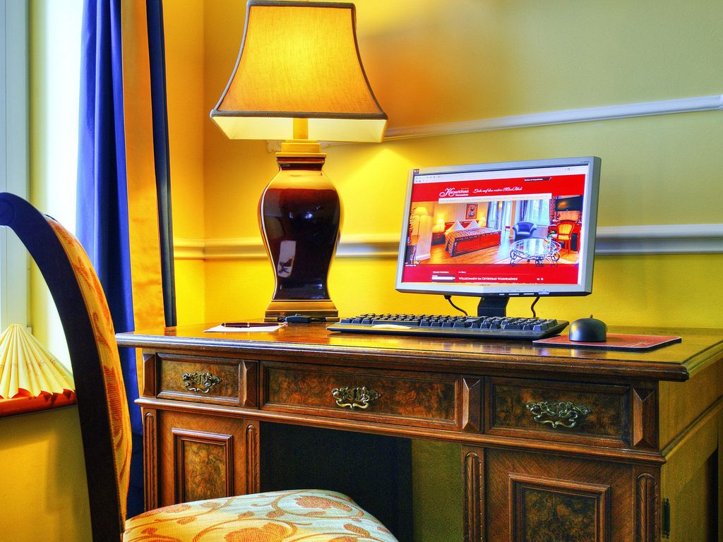 KurparkHotel