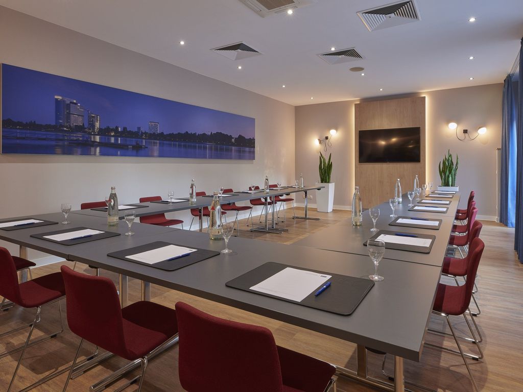 Holiday Inn Express COLOGNE - TROISDORF by IHG