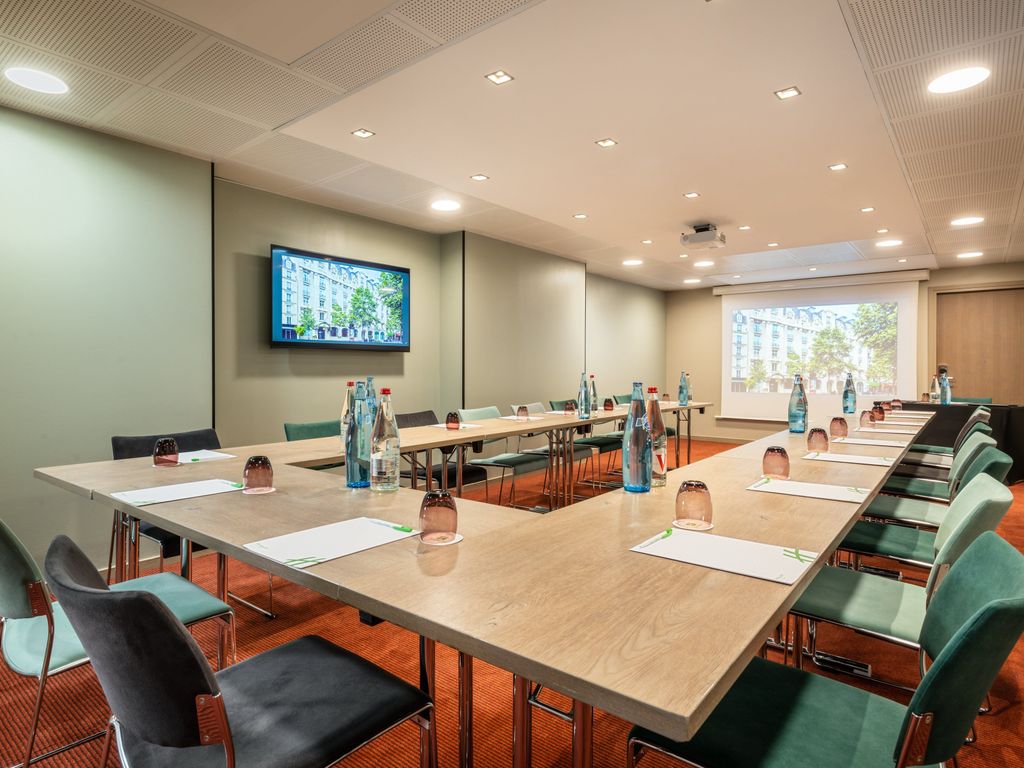 HOLIDAY INN BASTILLE by IHG