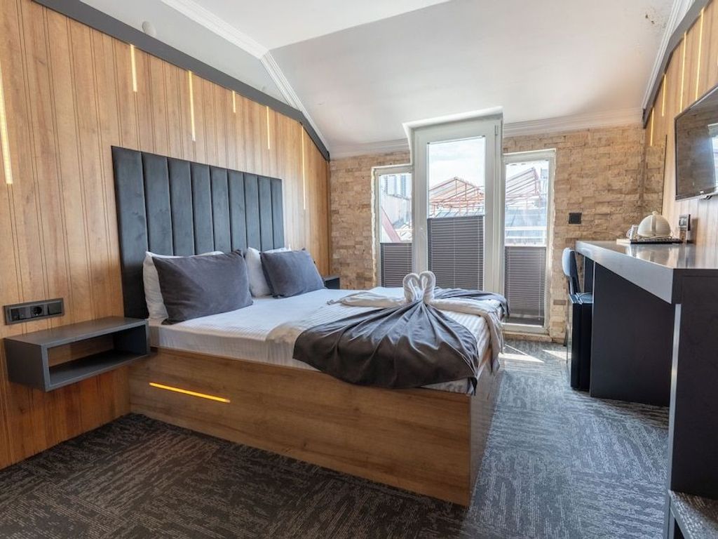 Fengo Hotel