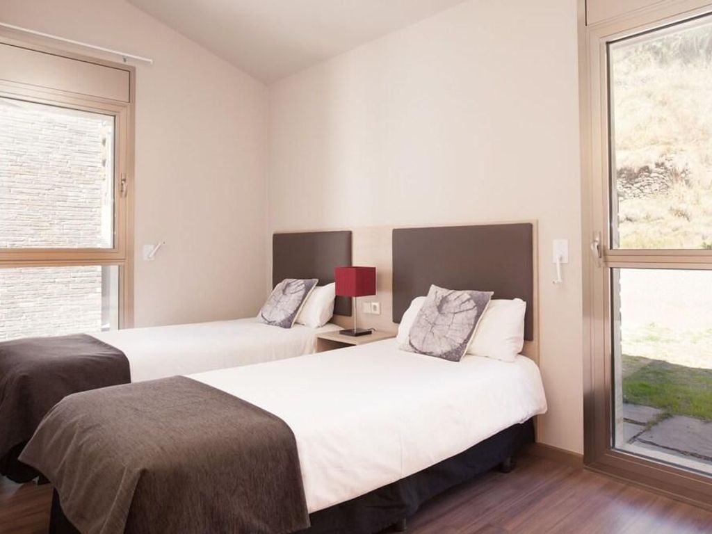 Tarter Mountain Suites