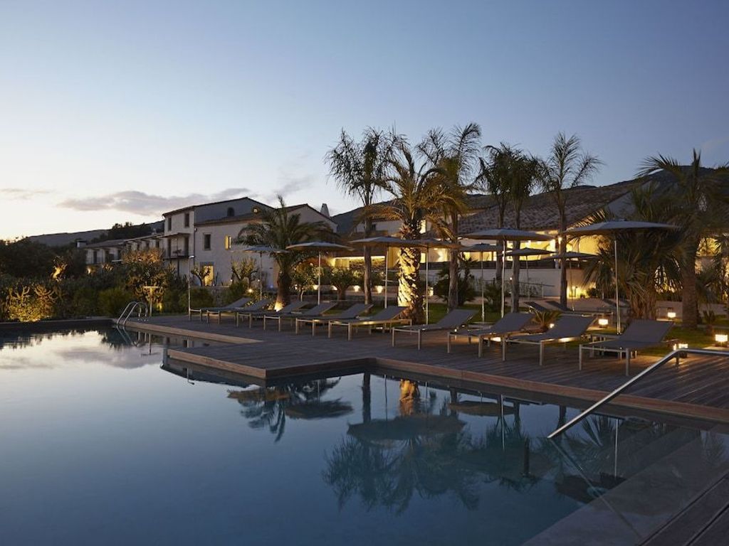 Hotel Mas Lazuli