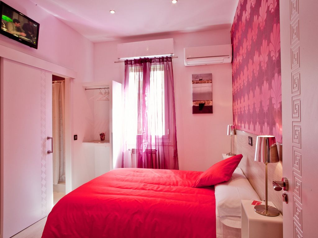 Madrid Inn Hostal