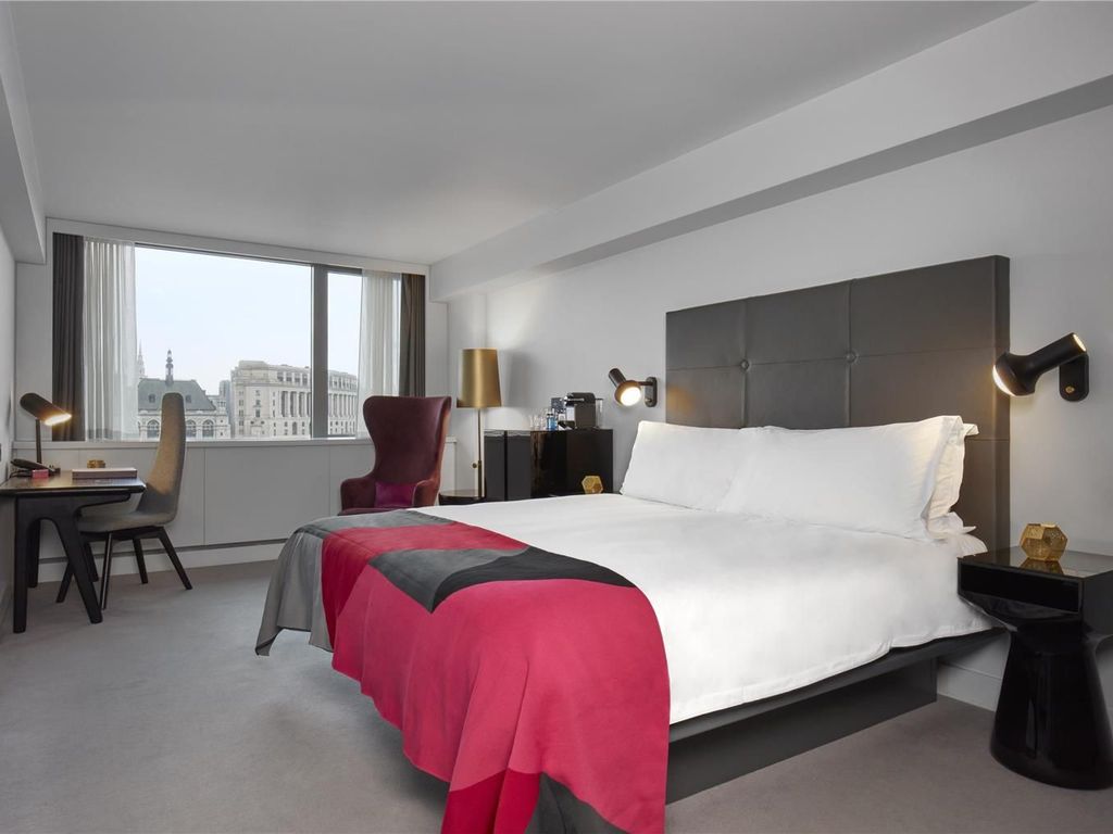 Sea Containers London