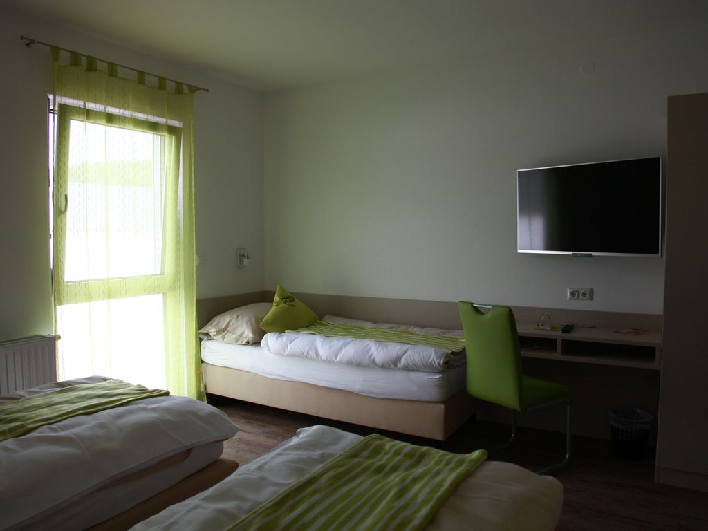Smart Motel