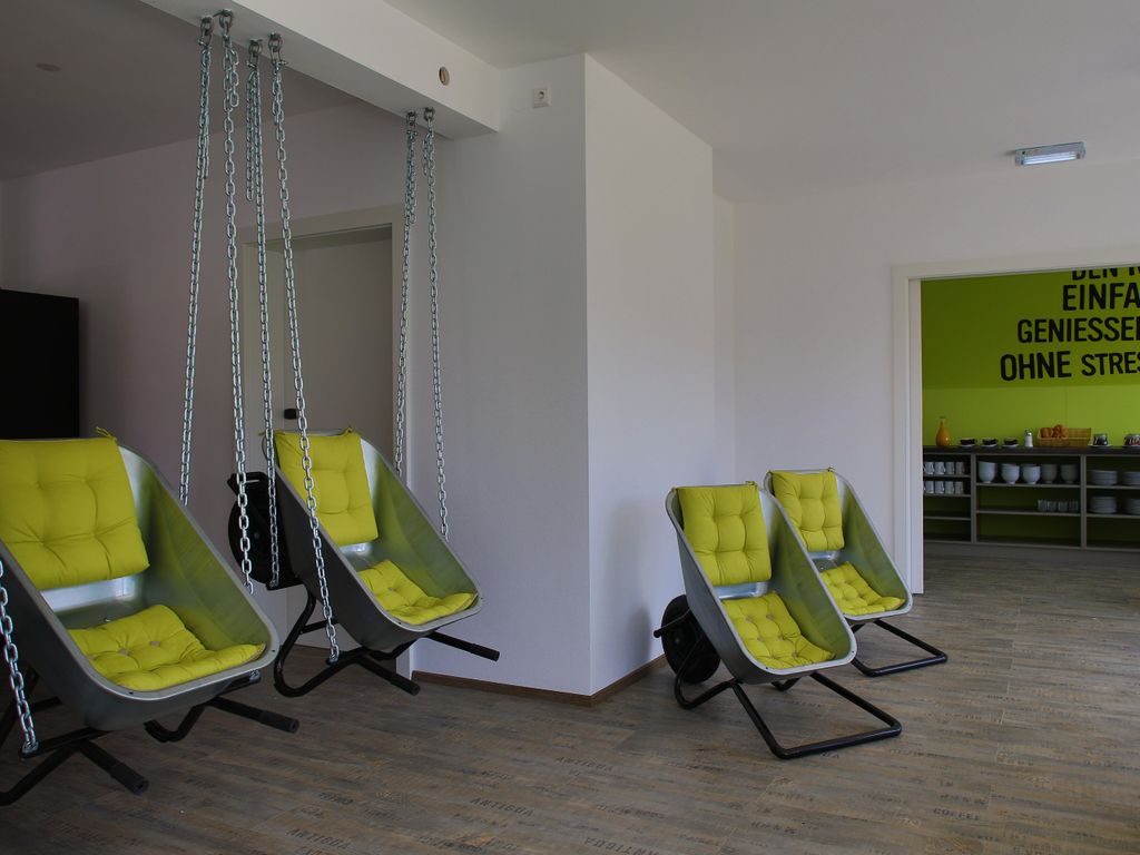 Smart Motel