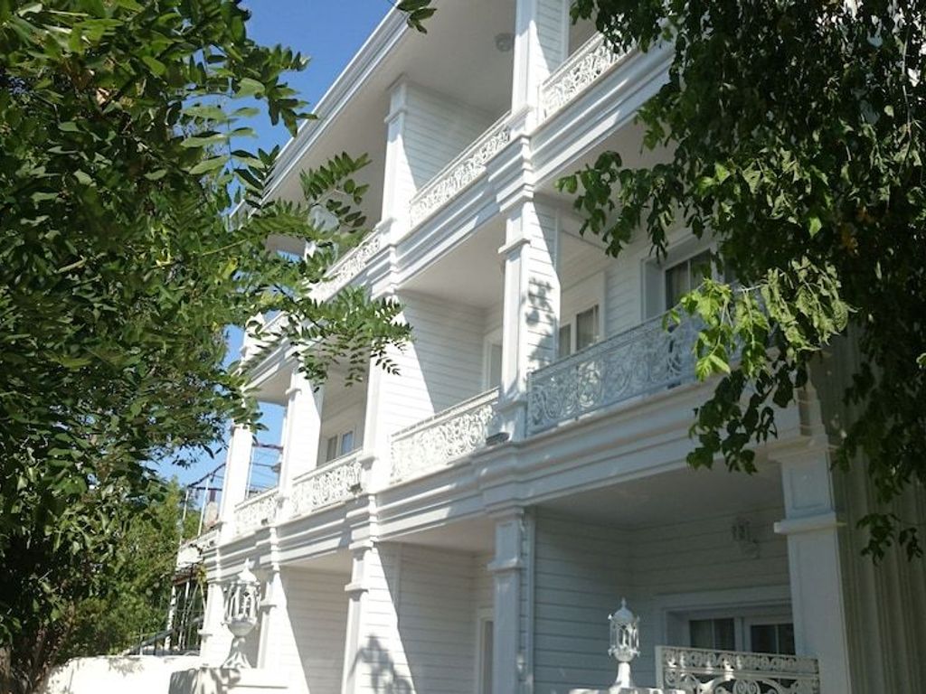 Buyukada Cankaya Hotel