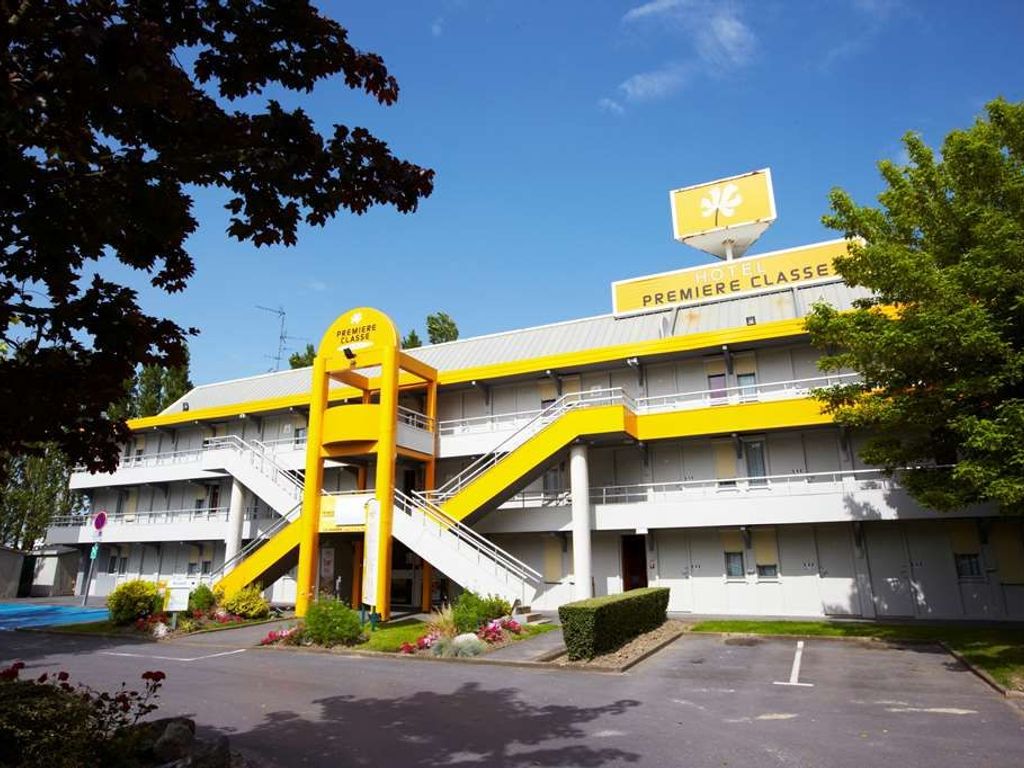 PREMIERE CLASSE VERSAILLES - Saint-Cyr-l'École