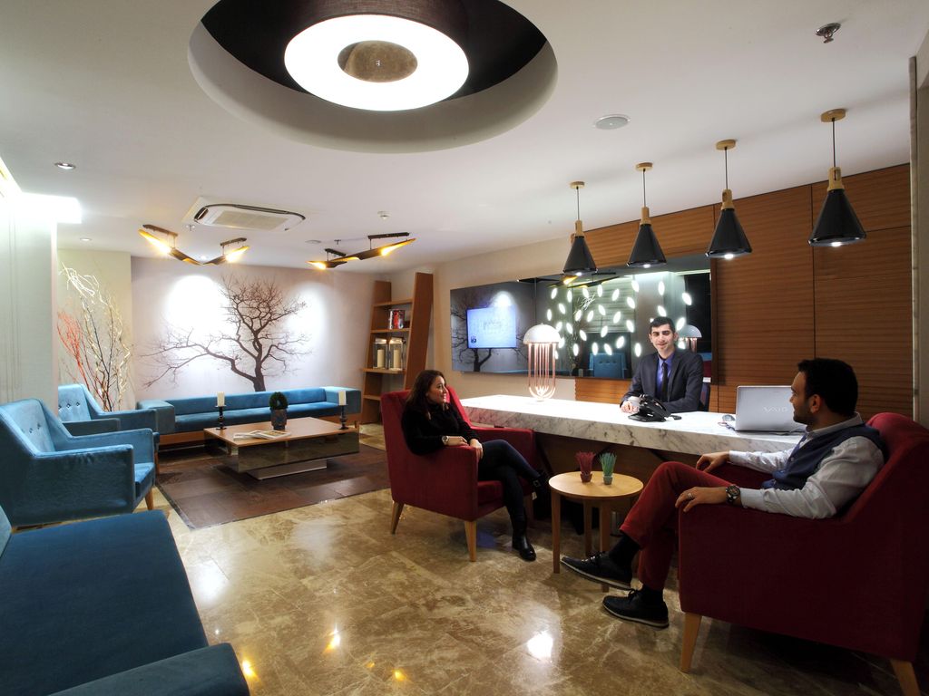 Carina Park Suites