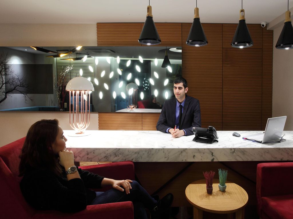 Carina Park Suites