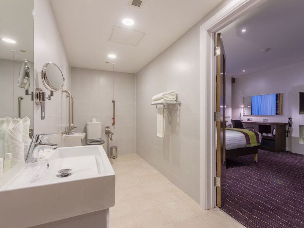 Holiday Inn LONDON - WATFORD JUNCTION by IHG