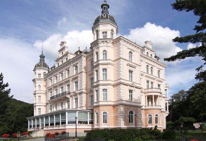 Bristol Palace by Bristol Group