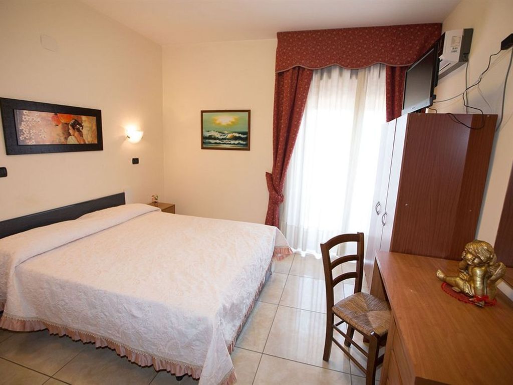 Hotel De Rosa