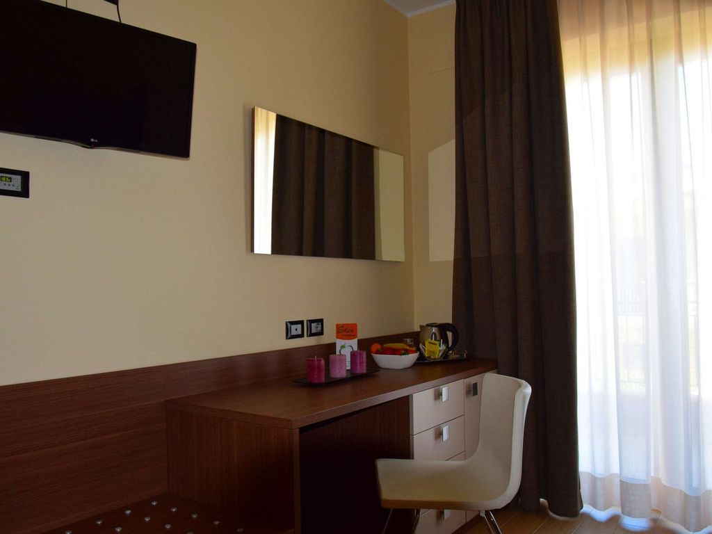 Eden Hotel Residence