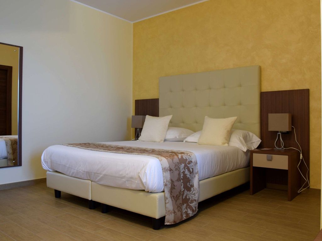 Eden Hotel Residence