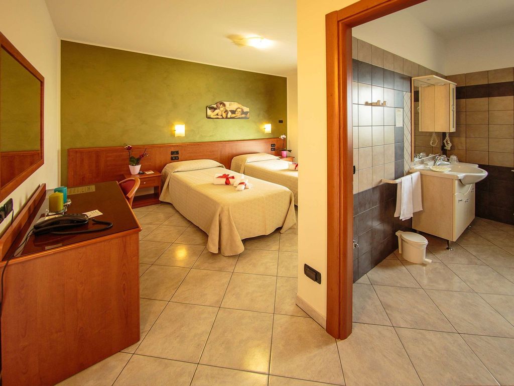 Eden Hotel Residence