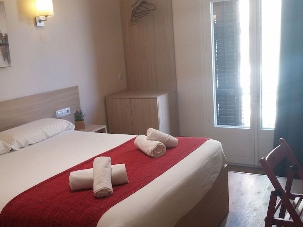 Hostal Barcelona Travel Hostal
