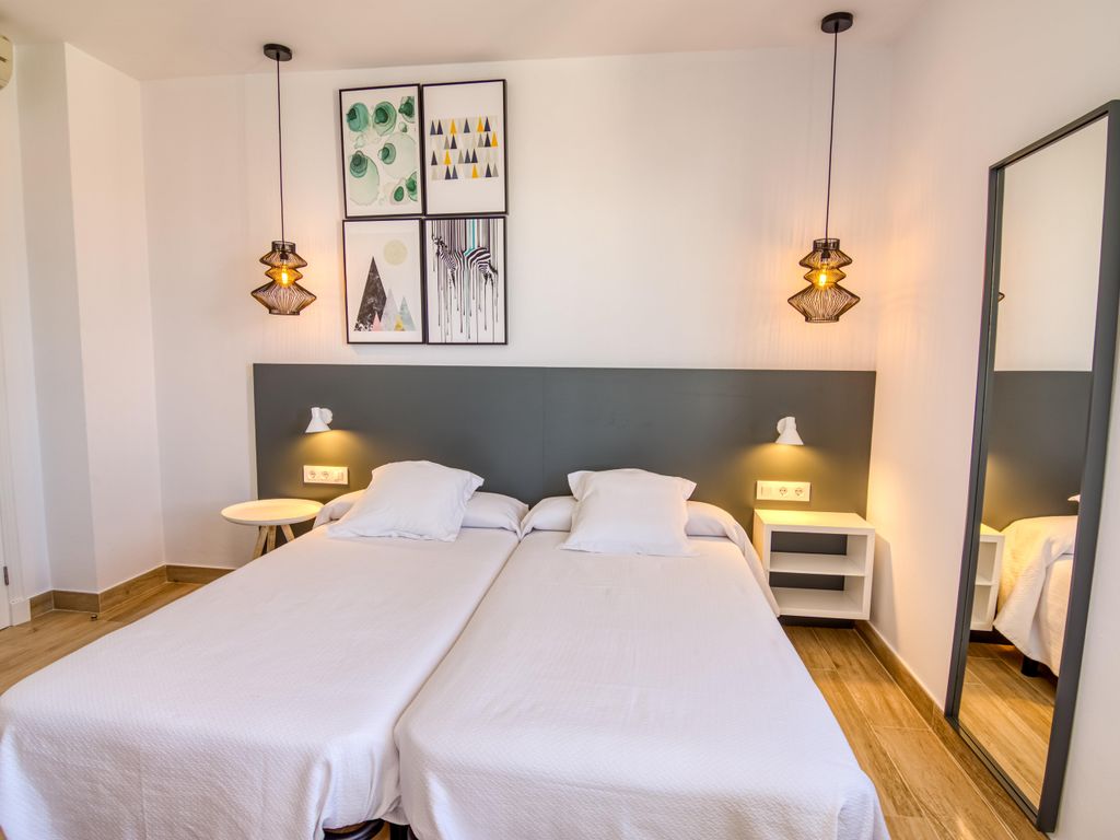 La Isla Hostal
