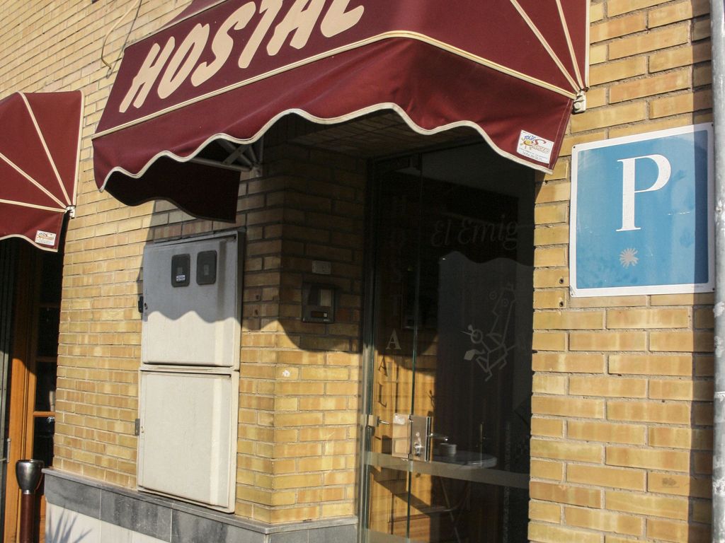 El Emigrante Hostal