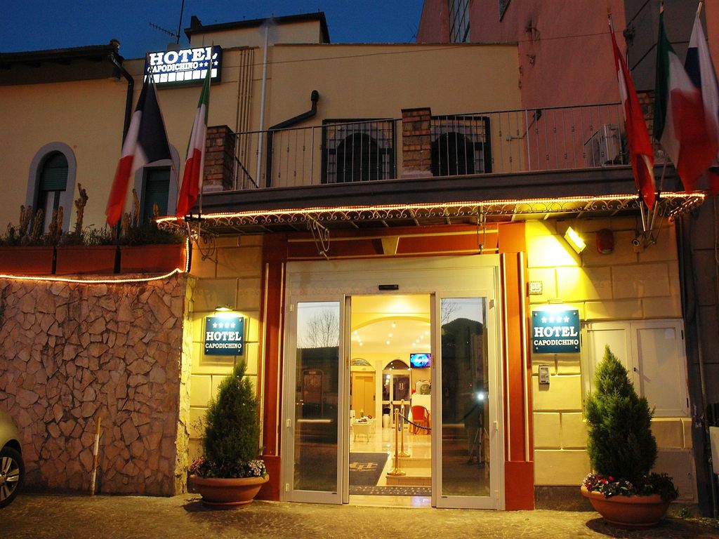 HOTEL INTERNATIONAL CAPODICHINO Hotel
