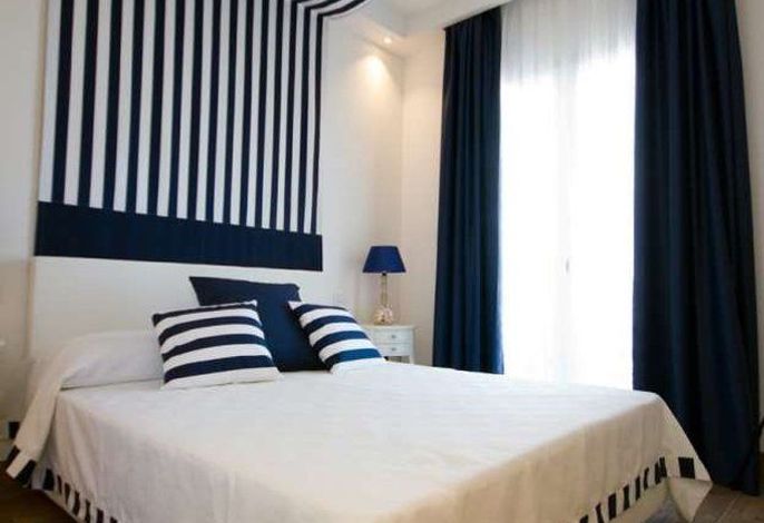 HOTEL NAUTILUS