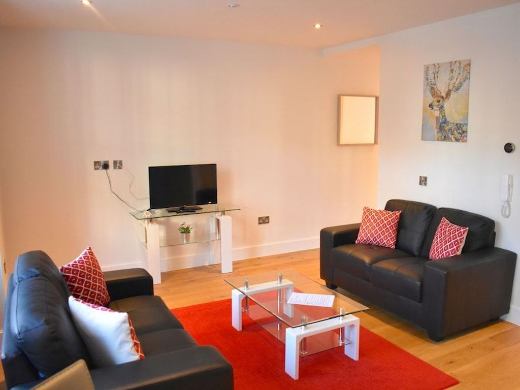 My Thistle Street Apartments
