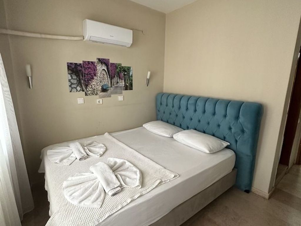 Eren Otel Çeşme