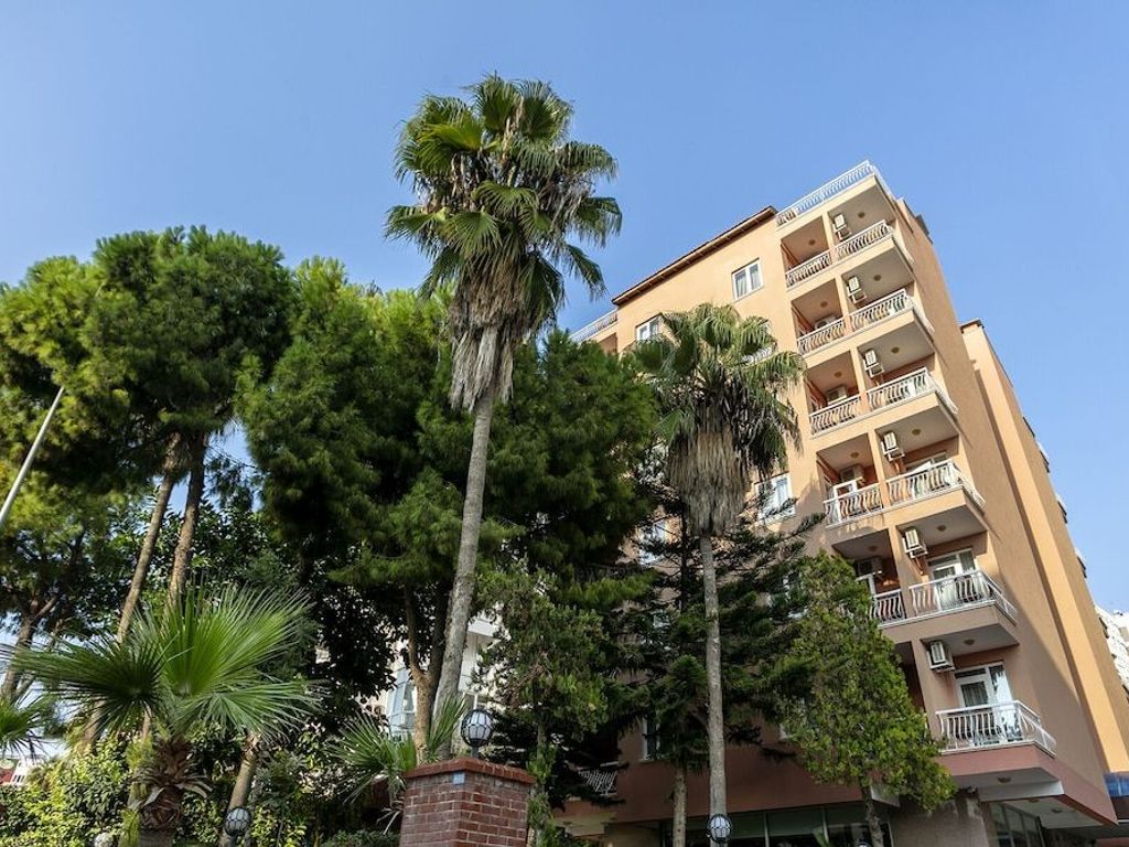 Dinc Hotel