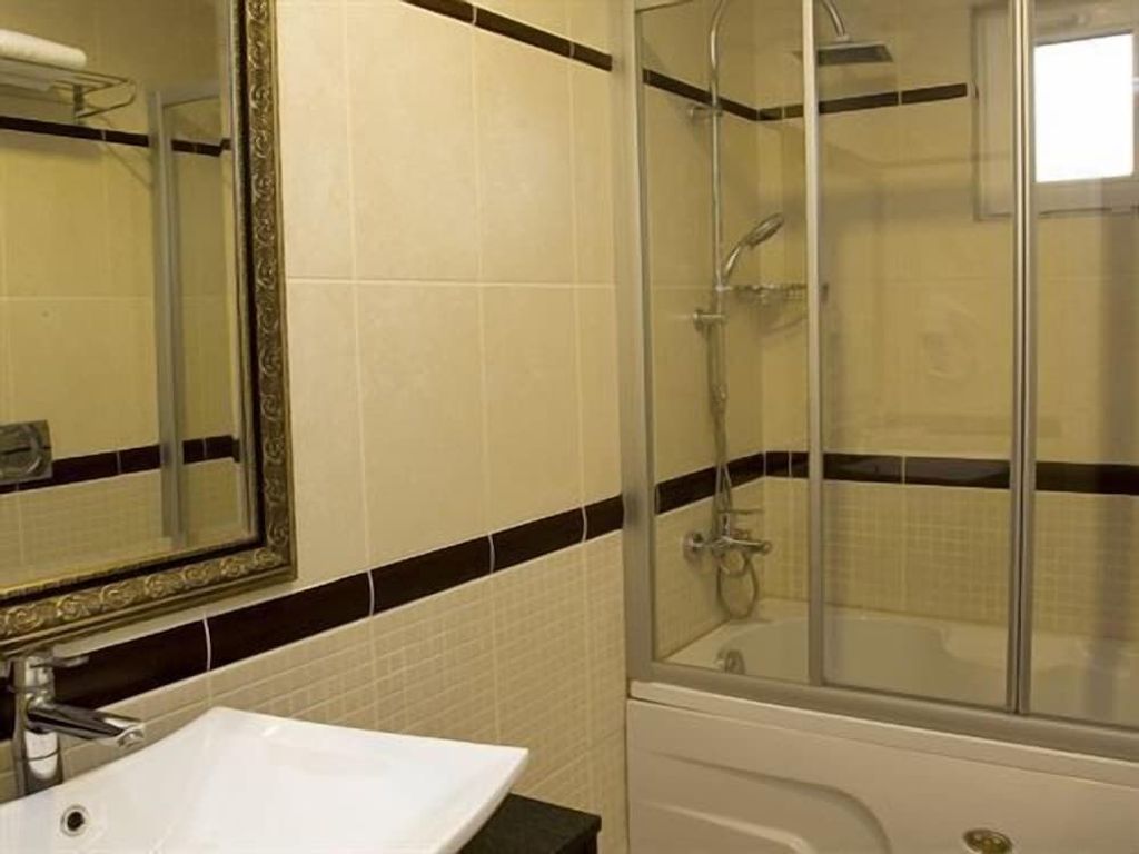 Padok Premium Hotel and Stables
