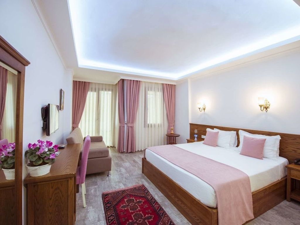 Infinity Exclusive City Hotel