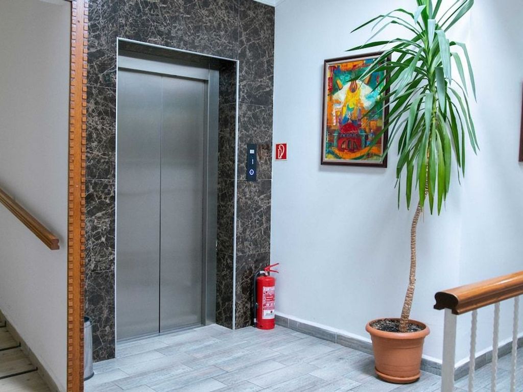 Infinity Exclusive City Hotel