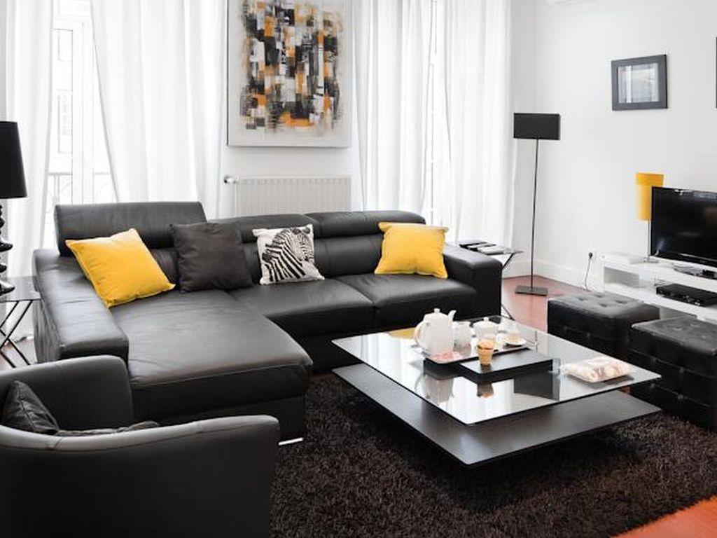 Lisbon Rentals Chiado