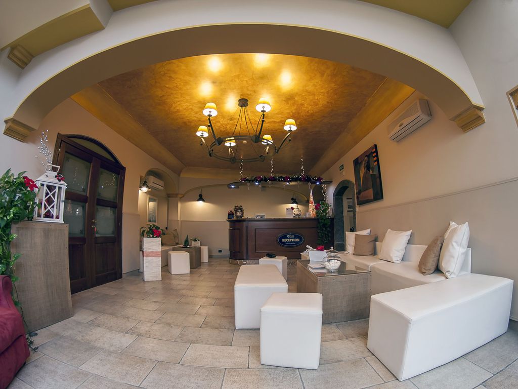 Hotel Capomulini