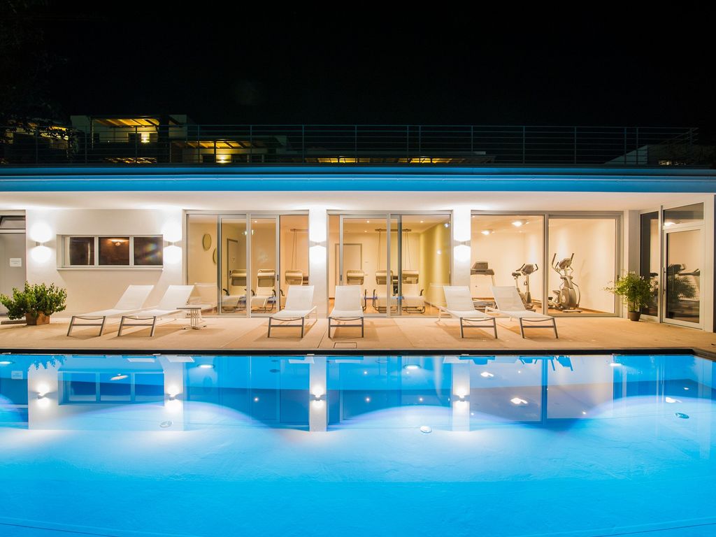 Hidalgo Suites & Restaurant