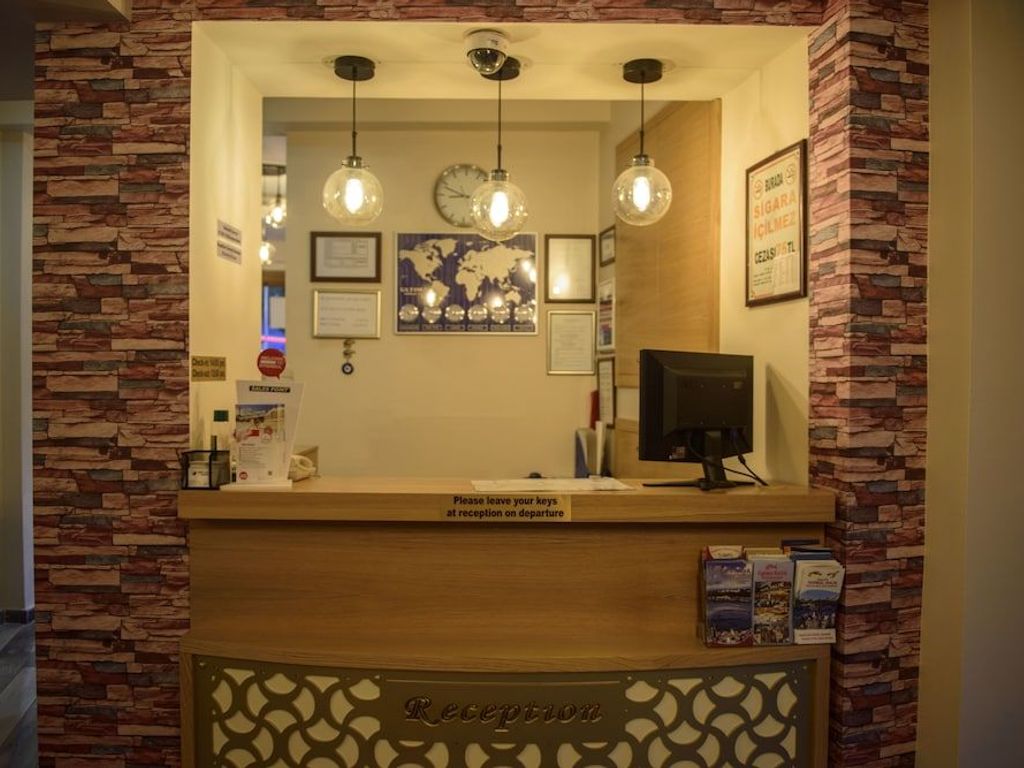 Taya Hatun Hotel