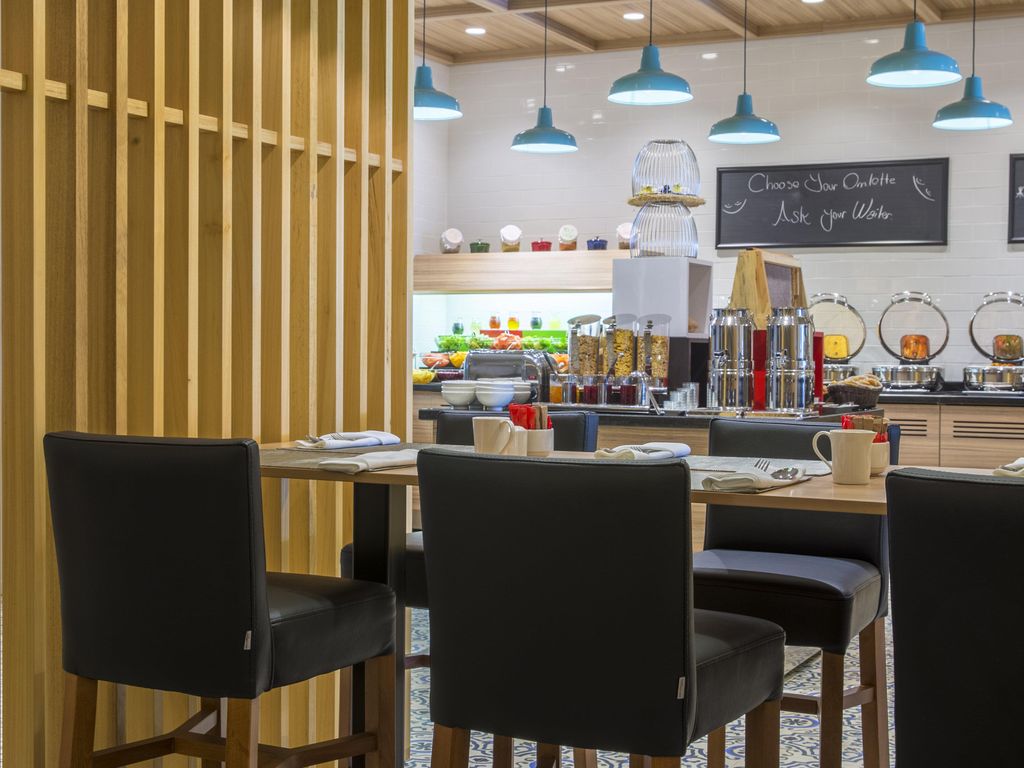 Park Inn by Radisson Istanbul Ataturk Airport