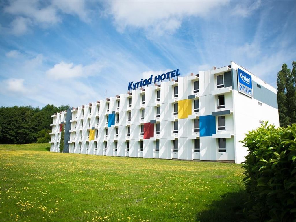 KYRIAD LE CREUSOT - Montchanin