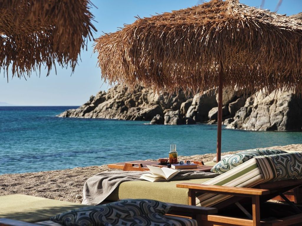Myconian Sunrise Relais & Chateaux Hotel