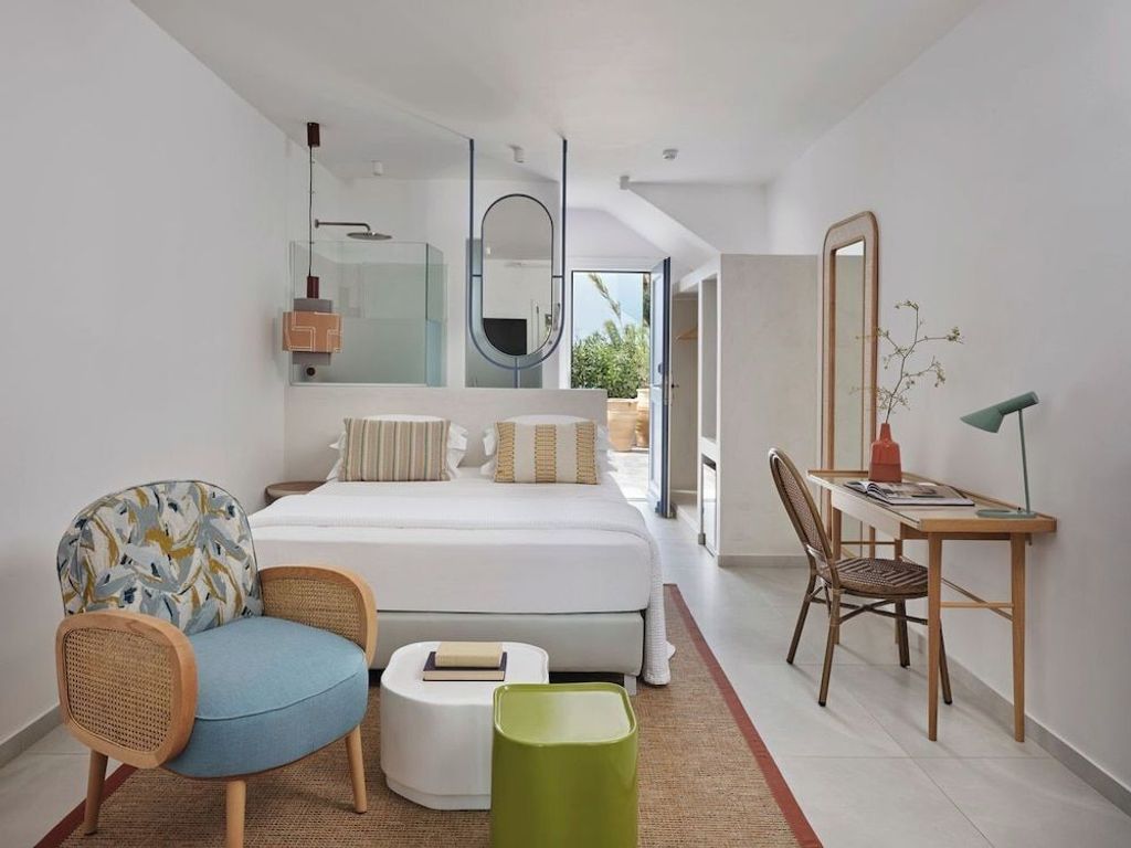 Myconian Sunrise Relais & Chateaux Hotel