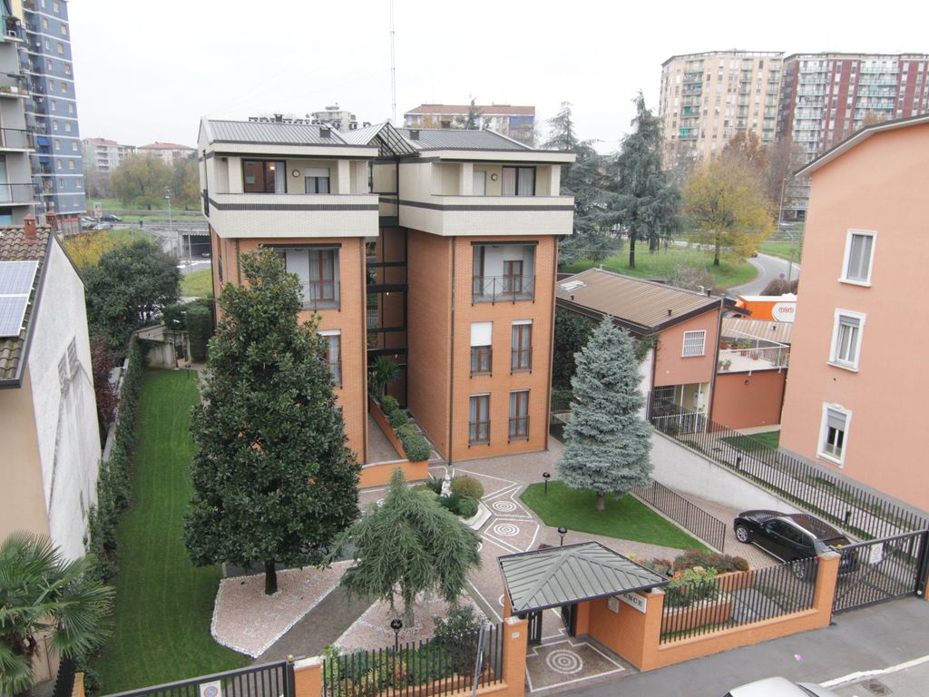 CP Residence