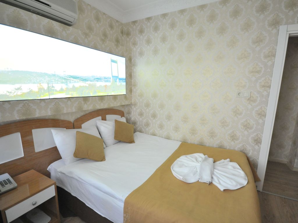 Bosphorus Family Old City Hotel