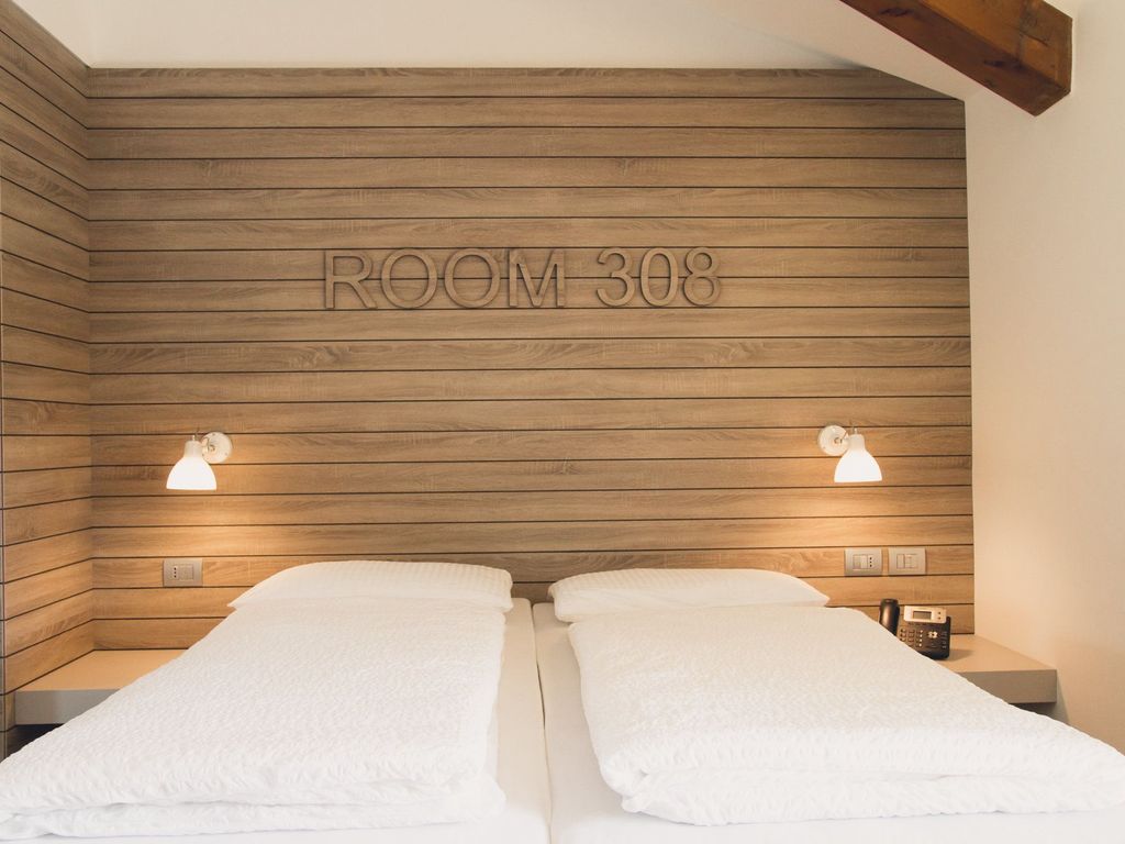 B612 Hotel
