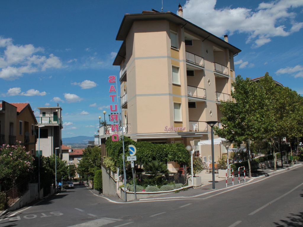 Saturno Hotel