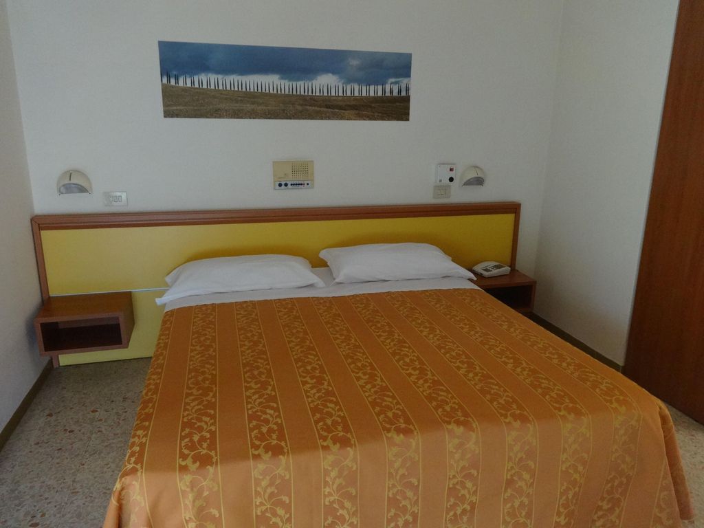 Saturno Hotel