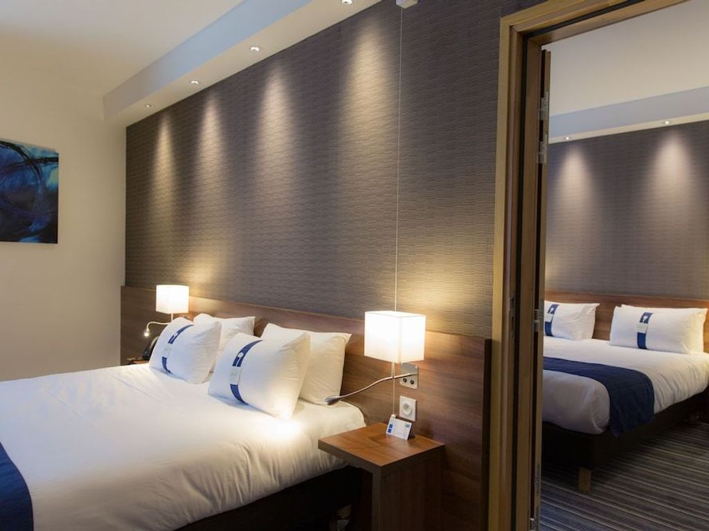 Holiday Inn Express TOULON - EST by IHG