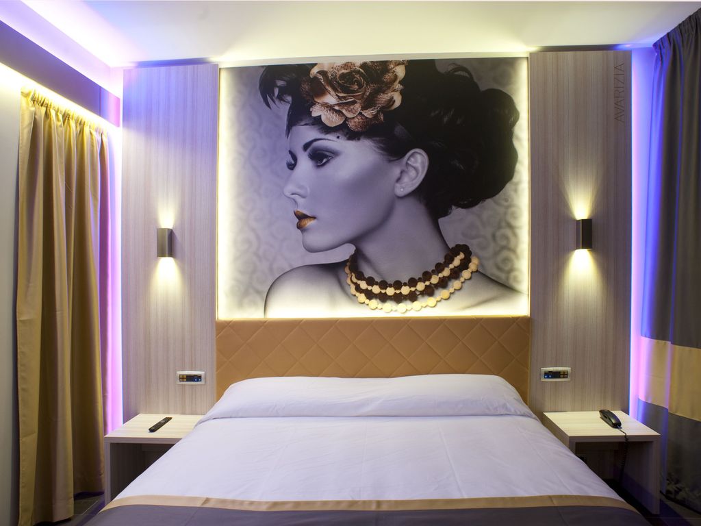Camelia Hotel
