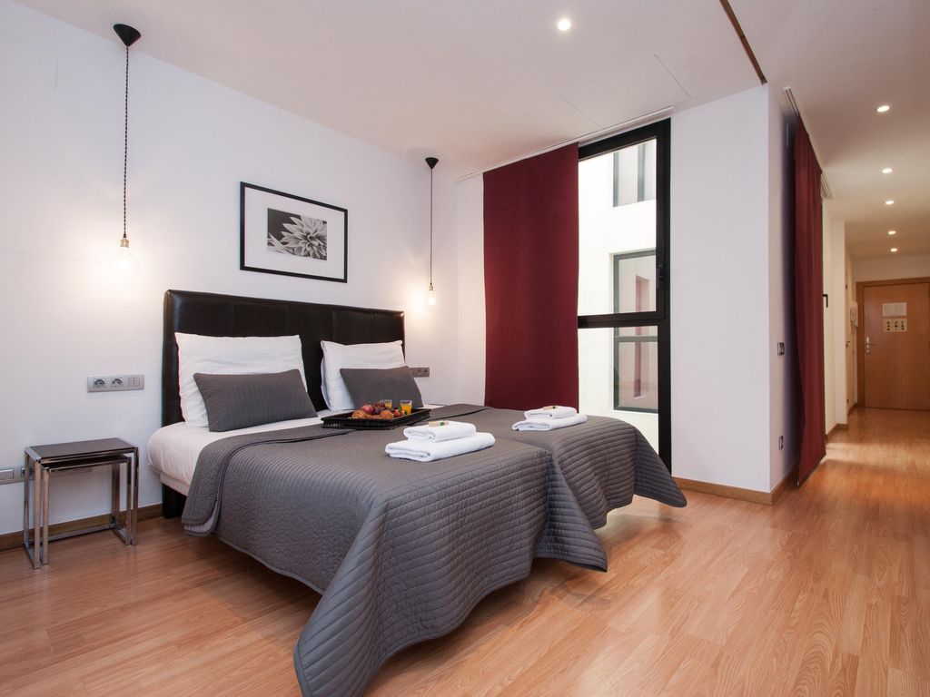 Short Stay Liceo Apartments