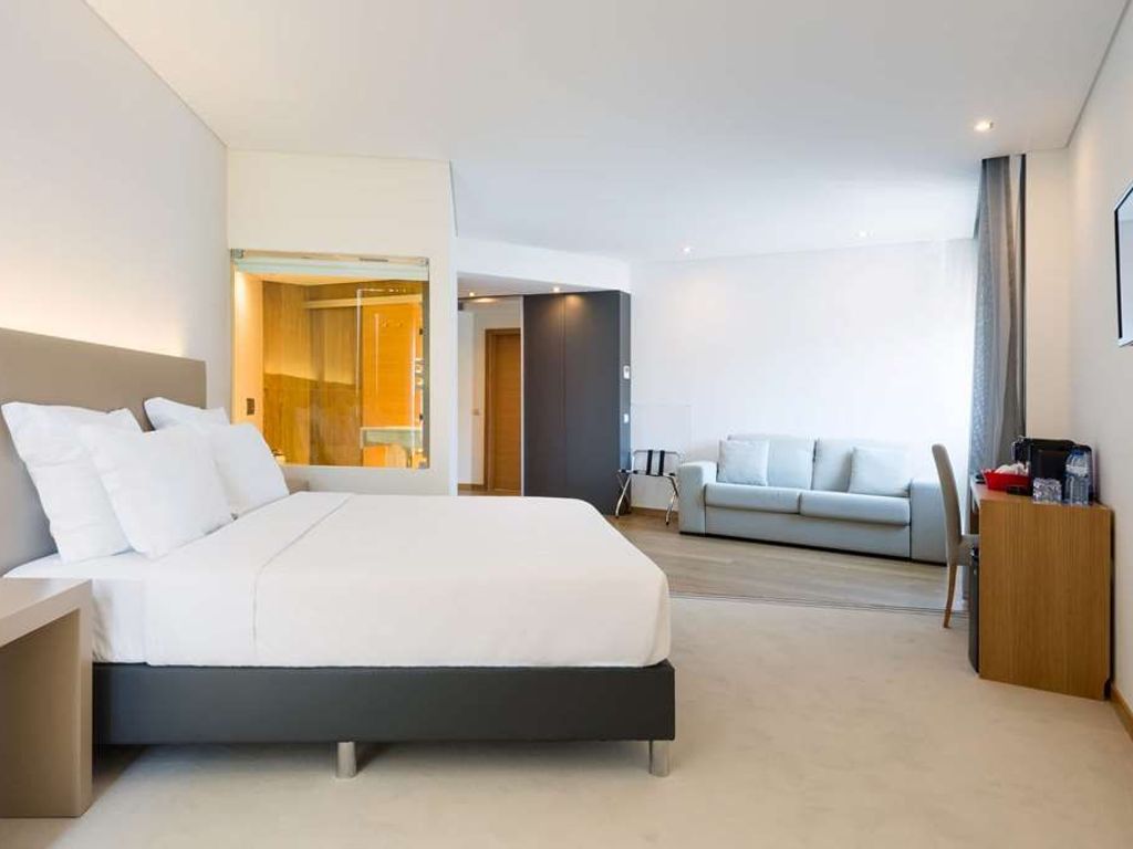 TRYP by Wyndham Leiria