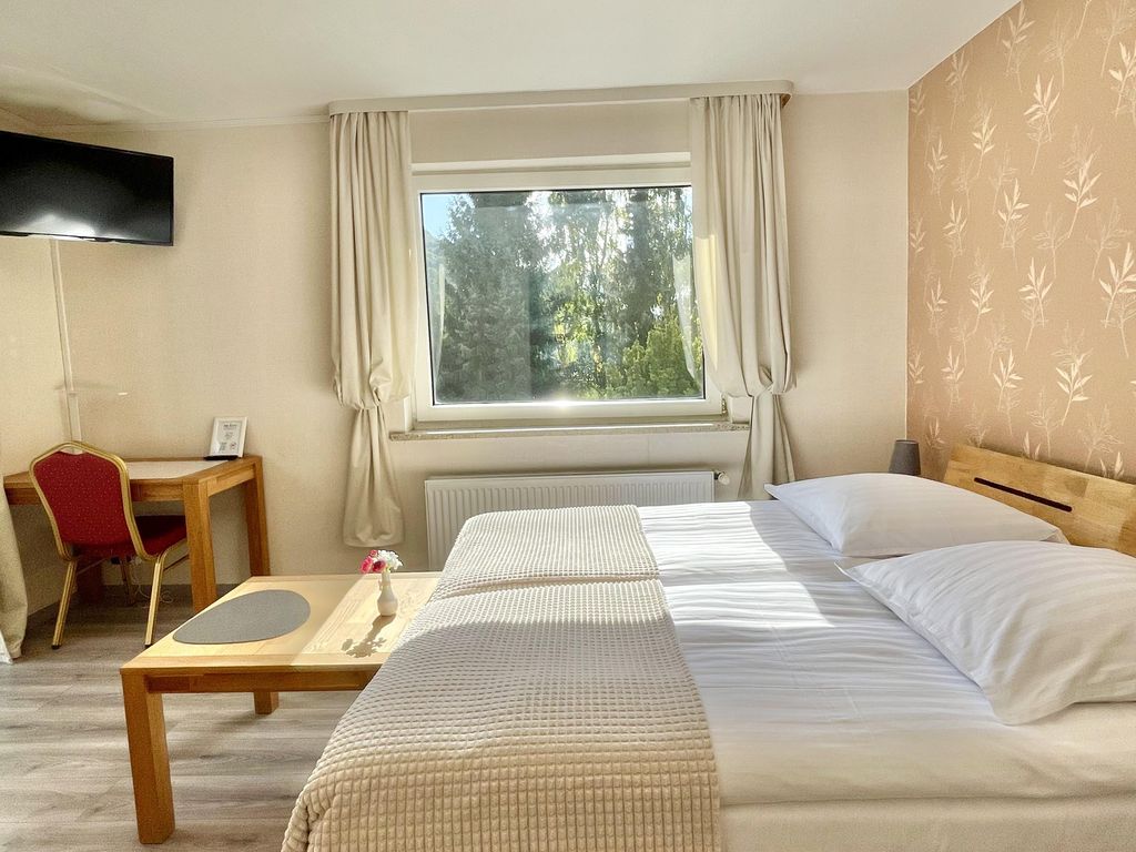 AM BERG Hotel
